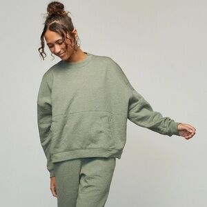 Lunya Restore Double Faced Crew Humble Green Size M/L Oversized Lounge Fall Cozy